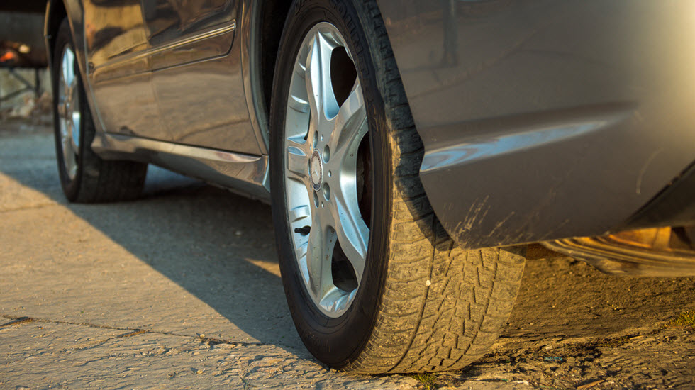 Top Benefits of Getting a Proper Mercedes Wheel Alignment